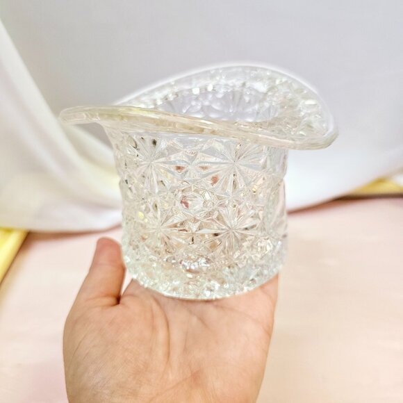 Daisy & Button Fenton Clear Glass Top Hat Dish or Vase, Vintage Decor - Picture 6 of 6
